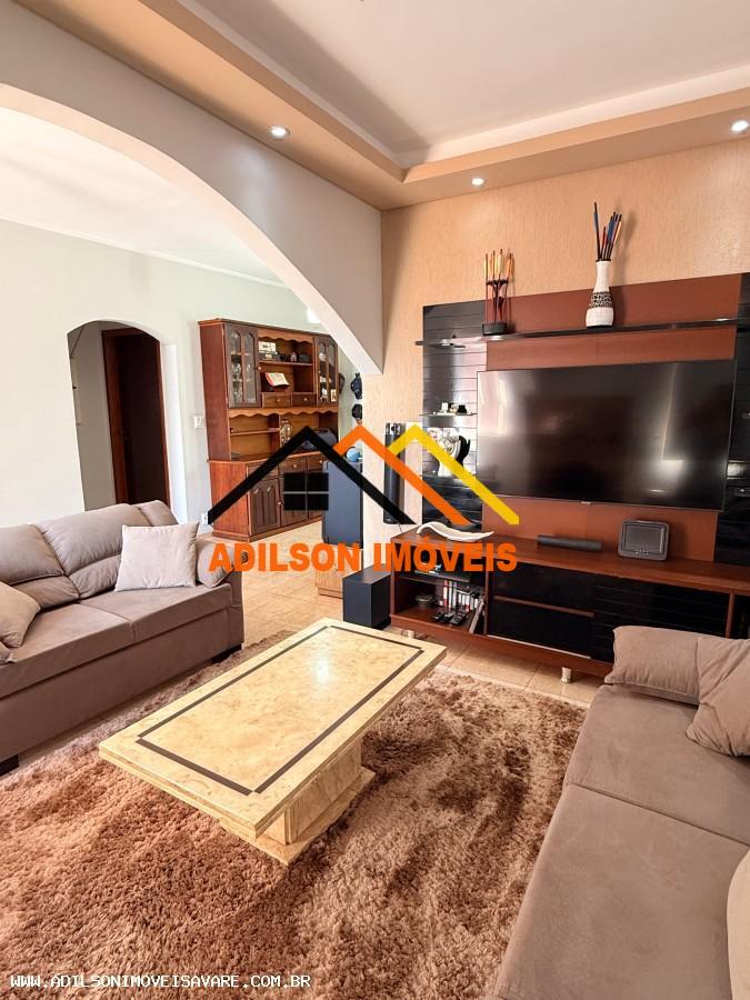 Casa, 3 quartos, 237 m² - Foto 13