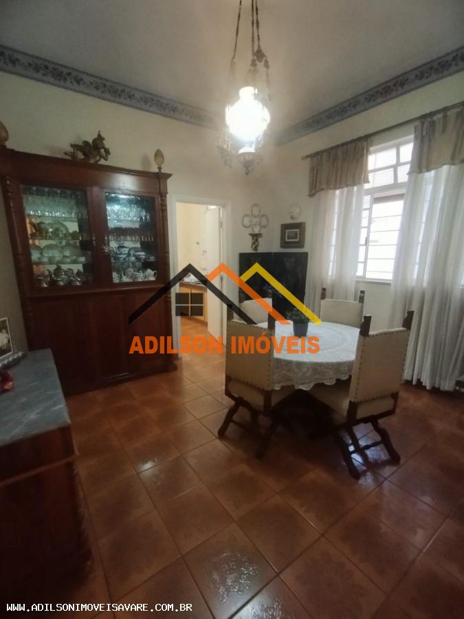 Casa, 3 quartos, 235 m² - Foto 2